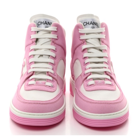 SOLD ! ๐CHANEL PINK & WHITE HIGH TOP SNEAKERS. NIB SIZE 8.5 - Picture 2 of 14